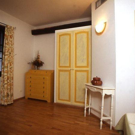 Agriturismo La Vecchia Dolceacqua Villa Dış mekan fotoğraf