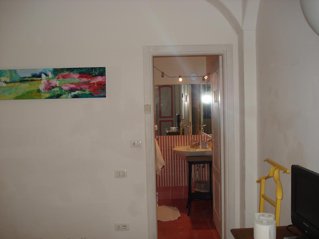 Agriturismo La Vecchia Dolceacqua Villa Dış mekan fotoğraf